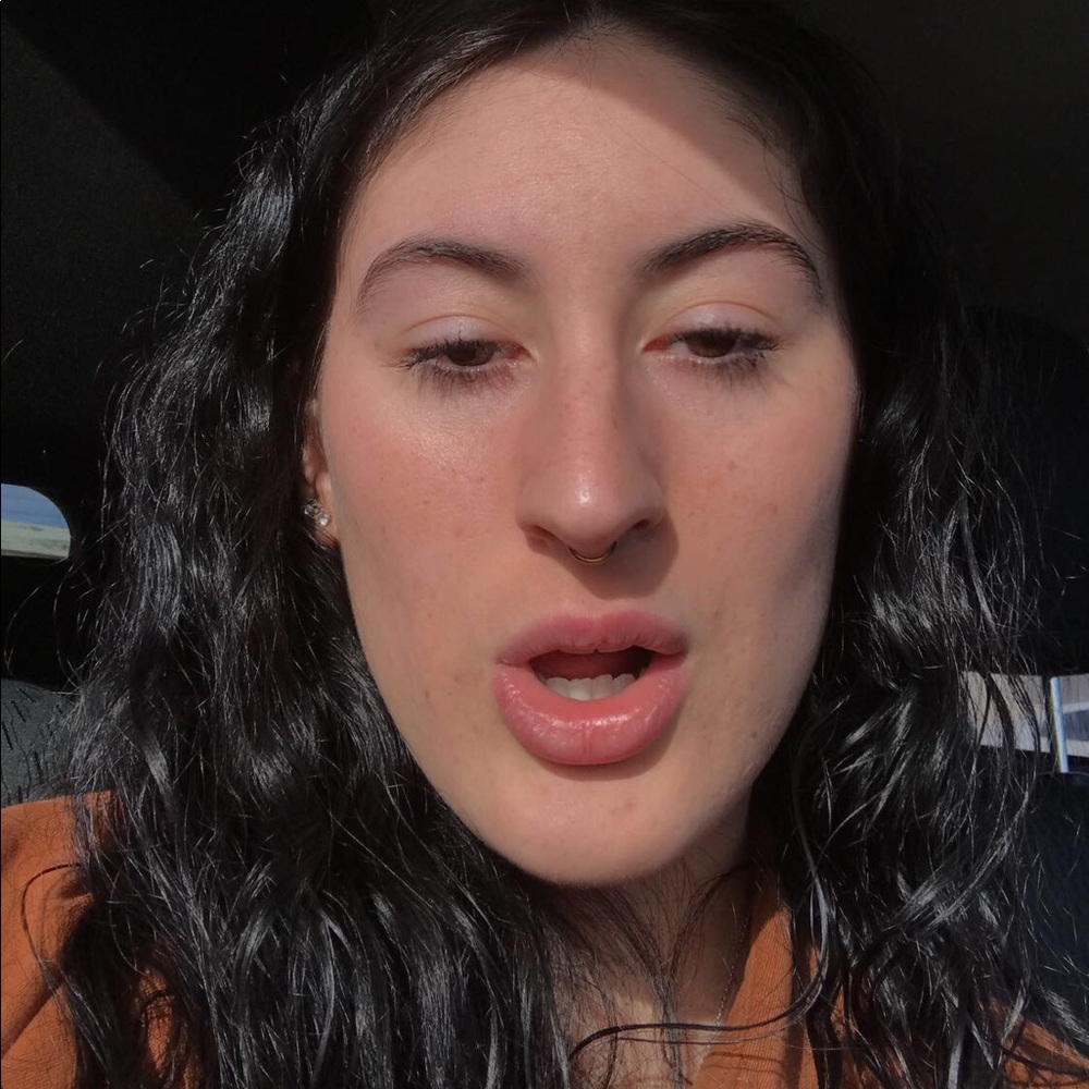 Meet your Posher, Maggie